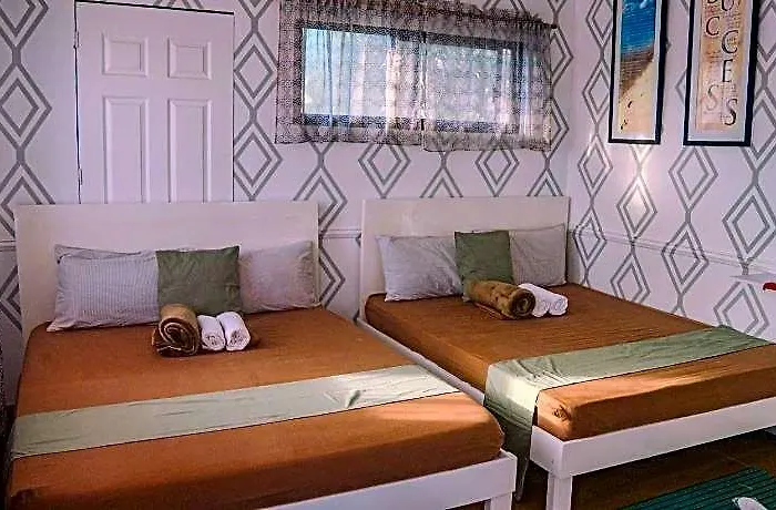 L And M Hearthstones Hotel Oslob